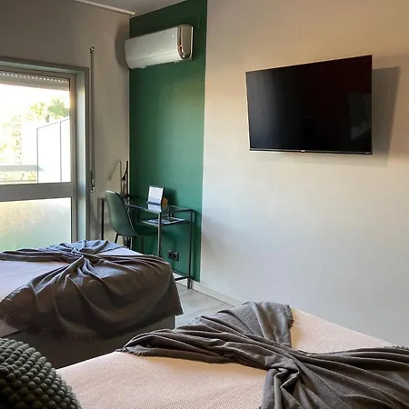 Flower Bed & Breakfast