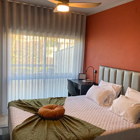 Bed & Breakfast Flower 3*