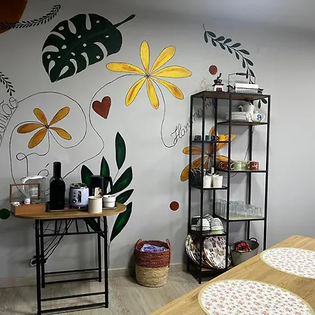 Flower Bed & Breakfast 3*