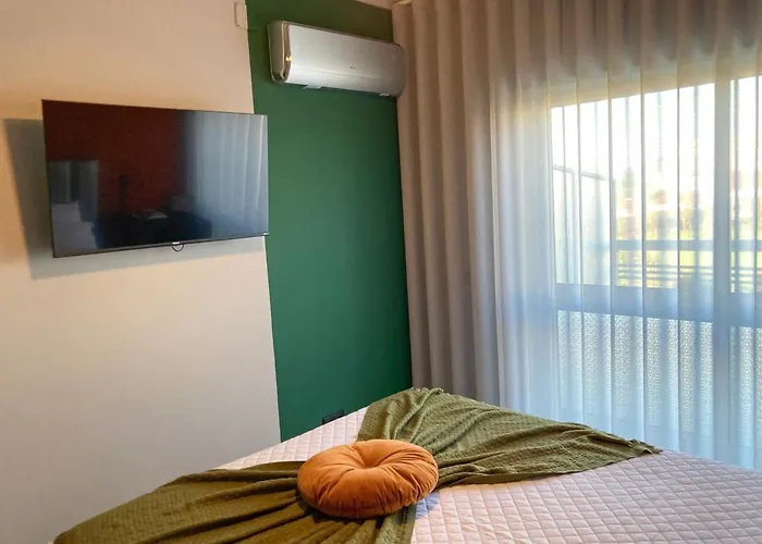 Flower Couette-café 3*