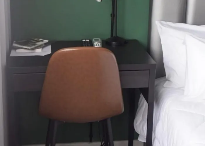 Bed & Breakfast Flower 3*